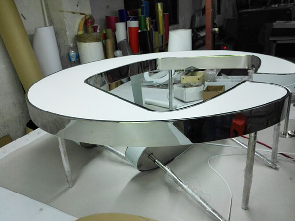 面发光标识发布